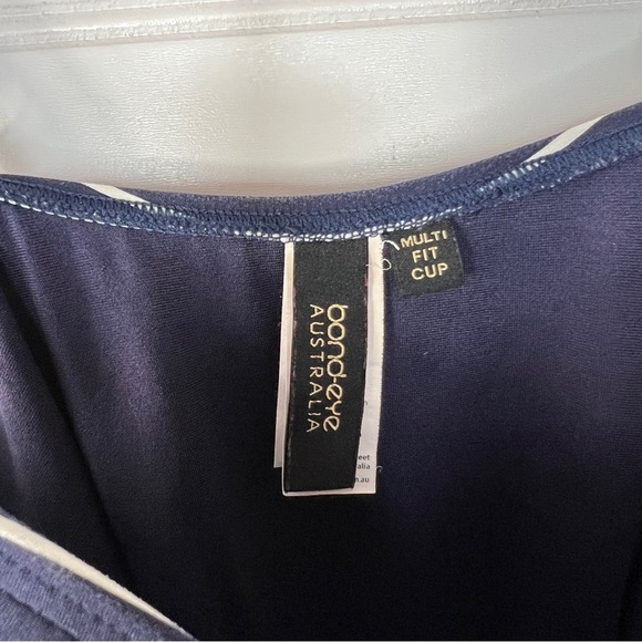 Bond Eye Nip Tuck Sorrento Stripe One Piece Size 8 Women’s Swimsuit - Picture 4 of 9